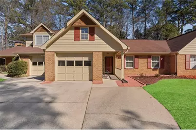 2 Dover Trail, Peachtree City, GA 30269 - Photo 1