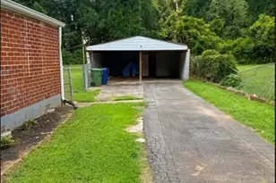 142 Hutton Pl NW, Atlanta, GA 30318 - Photo 11