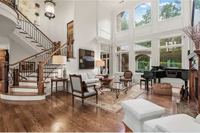5495 Claire Rose Lane, Sandy Springs, GA 30327 - Photo 15