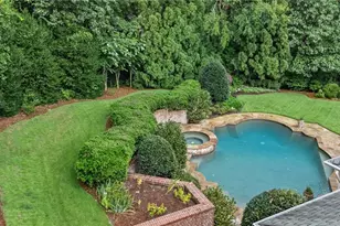 5495 Claire Rose Ln, Sandy Springs, GA 30327 - Photo 77