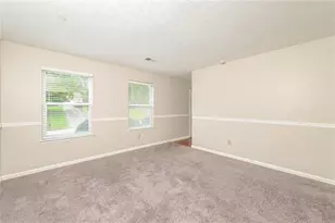 10450 Summer Creek Dr, Johns Creek, GA 30022 - Photo 11