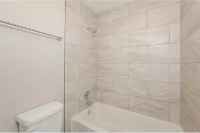 10450 Summer Creek Drive, Johns Creek, GA 30022 - Photo 13
