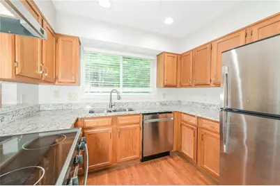 10450 Summer Creek Drive, Johns Creek, GA 30022 - Photo 3