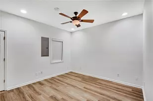 1806 Waters Edge Trail, Roswell, GA 30075 - Photo 35