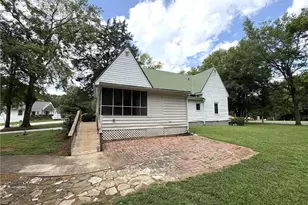 599 Gordon St, Jefferson, GA 30549 - Photo 15