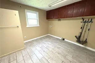 599 Gordon St, Jefferson, GA 30549 - Photo 11