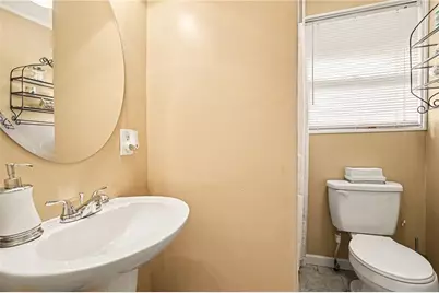 671 Pepperwood Trail, Stone Mountain, GA 30087 - Photo 17