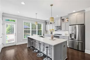 1271 Linden Ct NE, Atlanta, GA 30329 - Photo 9