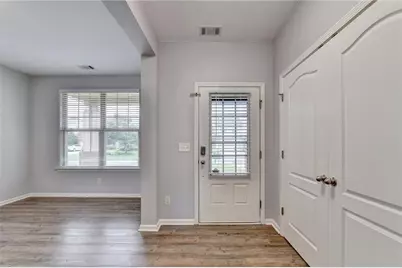 515 Creekshire Circle, Canton, GA 30115 - Photo 3