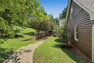 1244 Timberland Dr SE, Marietta, GA 30067 - Photo 9