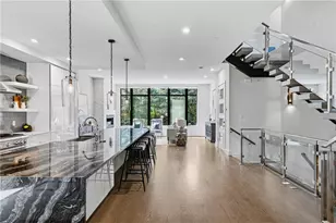 914 Lenox Blvd NE, Atlanta, GA 30324 - Photo 1