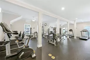 23212 Plantation Dr, Atlanta, GA 30324 - Photo 29