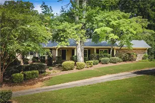 2480 Flair Knoll Dr NE, Atlanta, GA 30345 - Photo 9