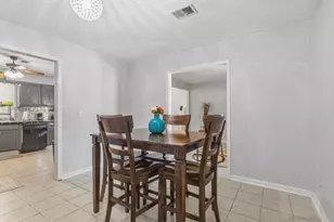 4364 Housworth Dr, Lithonia, GA 30038 - Photo 9