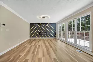 1412 Crooked Tree Cir, Stone Mountain, GA 30088 - Photo 17