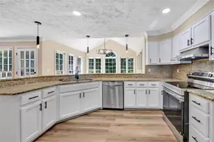 1412 Crooked Tree Cir, Stone Mountain, GA 30088 - Photo 7