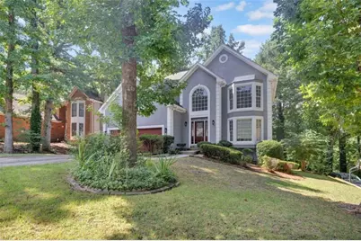 1412 Crooked Tree Circle, Stone Mountain, GA 30088 - Photo 3