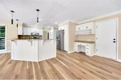 1412 Crooked Tree Circle, Stone Mountain, GA 30088 - Photo 15