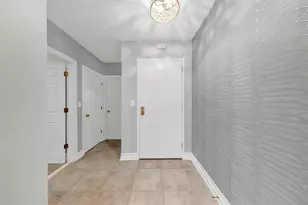 3435 Kingsboro Rd NE, Atlanta, GA 30326 - Photo 45