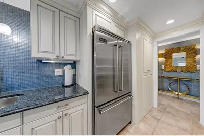 3435 Kingsboro Road NE #1301, Atlanta, GA 30326 - Photo 19