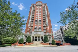 3435 Kingsboro Rd NE, Atlanta, GA 30326 - Photo 1