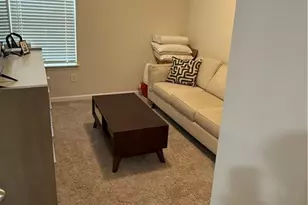 5542 Plain Field Ln, Lilburn, GA 30047 - Photo 19