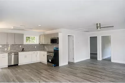 2911 Macon Drive SW, Atlanta, GA 30354 - Photo 3