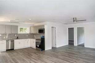 2911 Macon Dr SW, Atlanta, GA 30354 - Photo 3