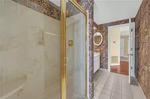 3435 Kingsboro Rd NE, Atlanta, GA 30326 - Photo 19
