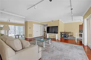 3435 Kingsboro Rd NE, Atlanta, GA 30326 - Photo 7
