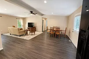 6555 Akins Way, Cumming, GA 30041 - Photo 9