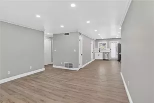 3510 Roswell Rd NW, Atlanta, GA 30305 - Photo 11