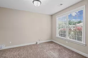 1125 Acorn Oak Dr, Lawrenceville, GA 30045 - Photo 7