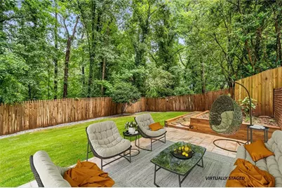 345 W Berwicke Common NE, Atlanta, GA 30342 - Photo 35
