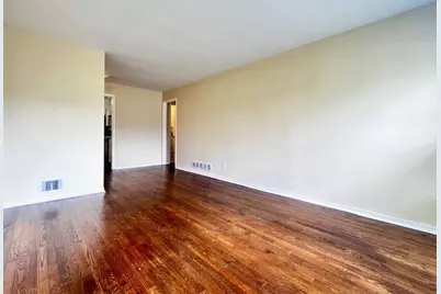 1597 Gilston Court, Decatur, GA 30032 - Photo 5