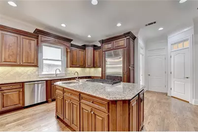 8330 Royal Melbourne Way, Duluth, GA 30097 - Photo 25