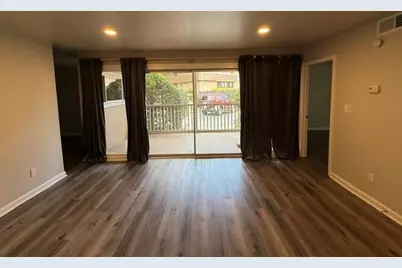 346 Carpenter Drive #3, Sandy Springs, GA 30328 - Photo 3