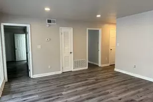 346 Carpenter Dr, Sandy Springs, GA 30328 - Photo 9