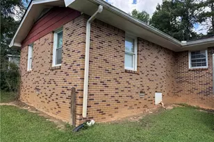 9152 Westview Dr SW, Covington, GA 30014 - Photo 17
