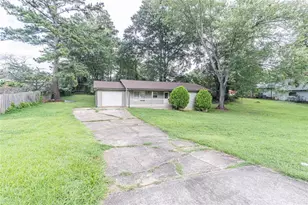 950 Doeskin Dr NW, Conyers, GA 30012 - Photo 3