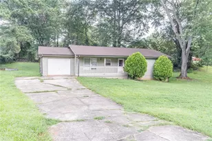 950 Doeskin Dr NW, Conyers, GA 30012 - Photo 1