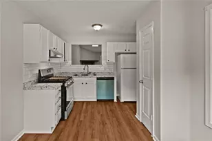 5126 Farm Pl Dr NE, Woodstock, GA 30188 - Photo 11