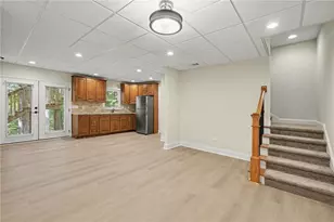 8541 Birch Hollow Dr, Roswell, GA 30076 - Photo 25