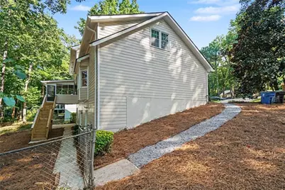 8541 Birch Hollow Drive, Roswell, GA 30076 - Photo 31