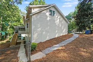 8541 Birch Hollow Dr, Roswell, GA 30076 - Photo 31