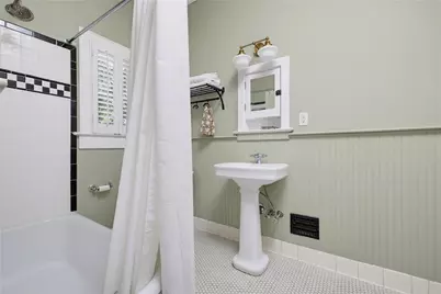 512 Clairemont Avenue, Decatur, GA 30030 - Photo 19