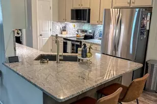 204 Magnolia St, Senoia, GA 30276 - Photo 5