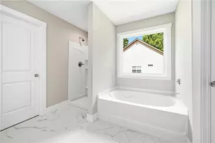 318 Stonington Dr, Mount Airy, GA 30563 - Photo 23