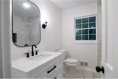 4877 Alpine Dr SW, Lilburn, GA 30047 - Photo 37