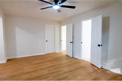4877 Alpine Dr SW, Lilburn, GA 30047 - Photo 29